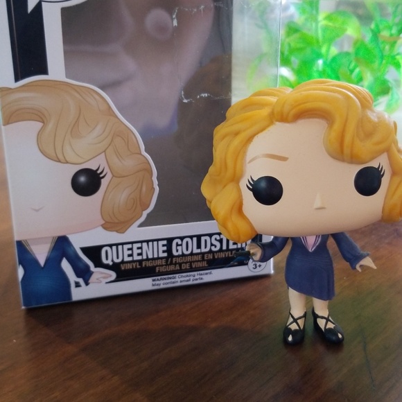 funko pop queenie goldstein